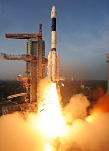 GSLV-D5火箭從印度東部安德拉邦斯里赫里戈達島的達萬太空中心第二發射台發射，搭載印度GSAT-14通訊衛星。